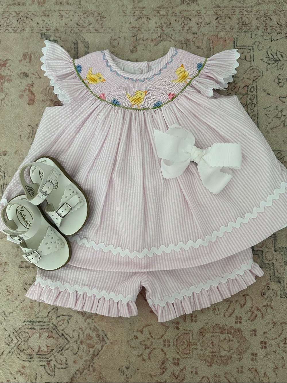 NWOT Stitchy Fish Seersucker short set